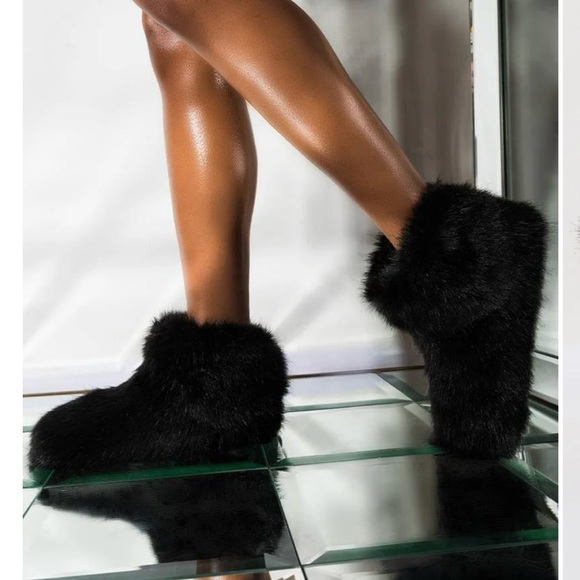 UGG Plush Black Fur Slippers - Picture 1 of 8
